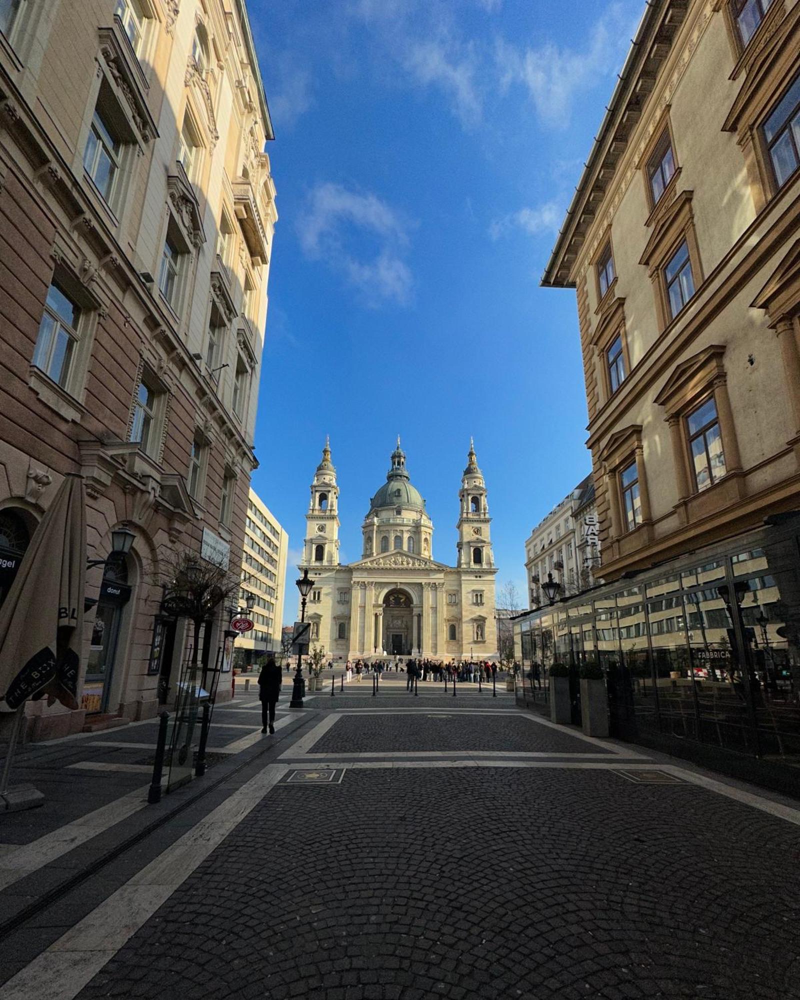 Dolce Vita Basilica Budapest Ngoại thất bức ảnh
