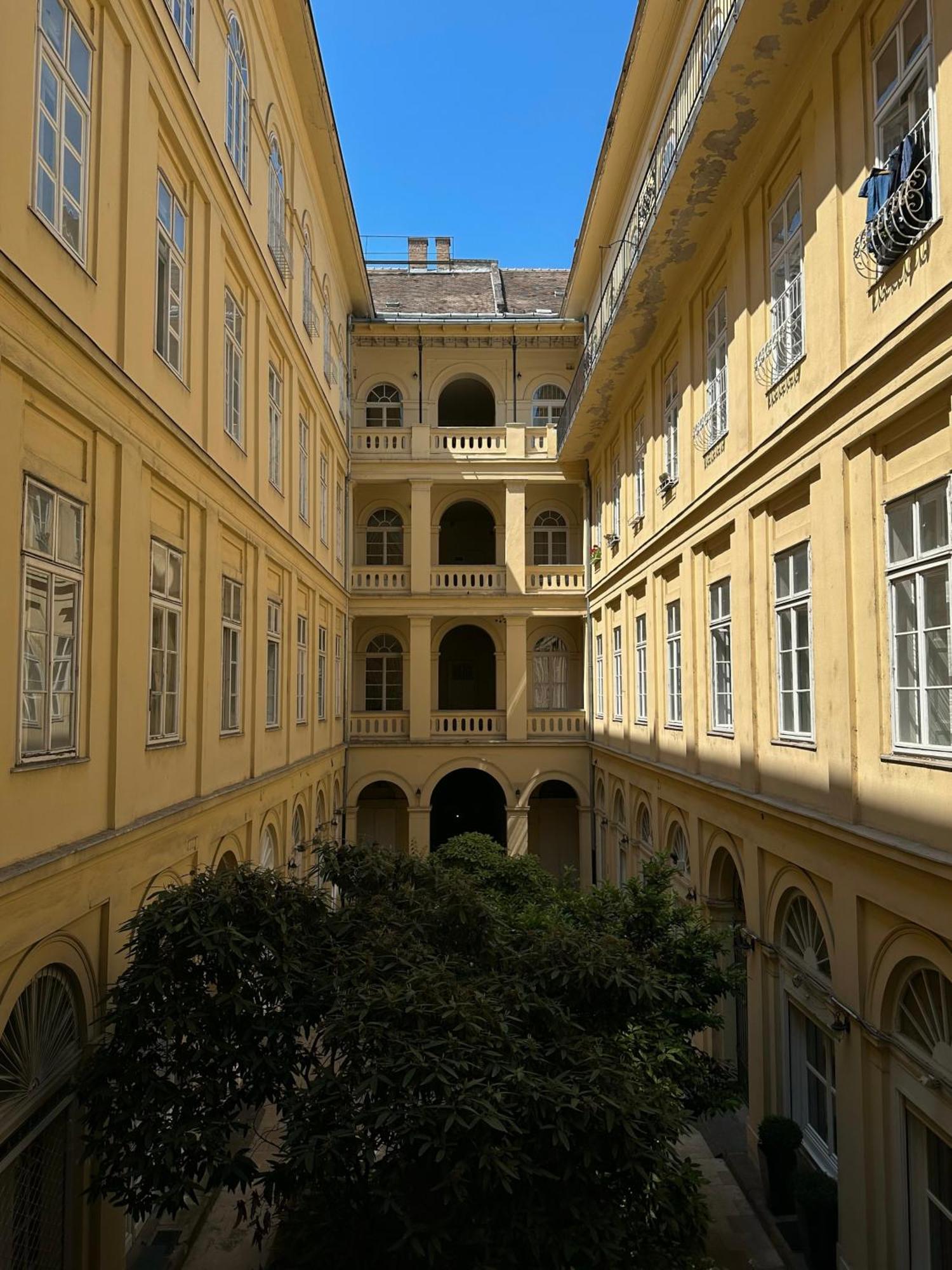 Dolce Vita Basilica Budapest Ngoại thất bức ảnh